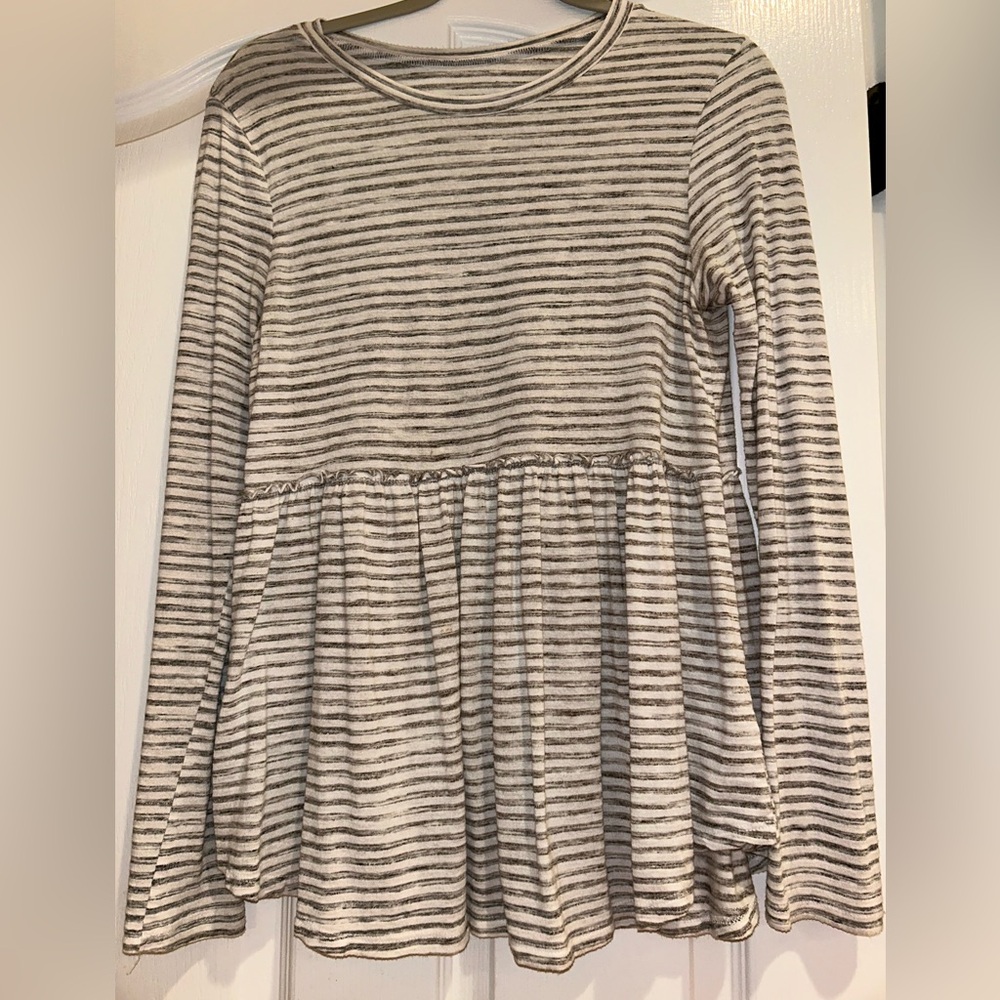 Women’s Soft Striped Peplum Long-Sleeve Shirt